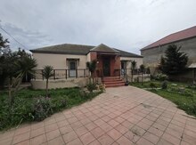 Bağ evi, Novxanı qəs.