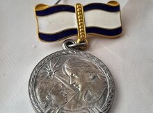 Çox uşaqlı ana medalı