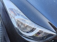 "Hyundai Elantra 2013" faraları 