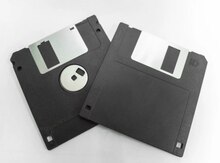 "Roland, Korg, Yamaha" Floppy disketi