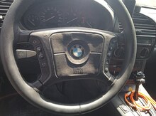 "BMW" multi sükanı