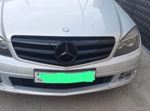 "Mercedes W204" buferi