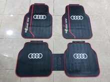"Audi" ayaqaltı rezinləri
