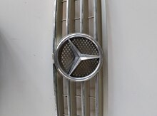 "Mercedes w203" radiator barmaqlığı