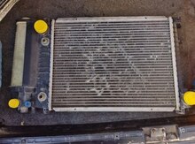 "BMW E34, E36" radiatoru