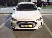 Hyundai Elantra, 2017 il
