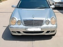 Mercedes E 240, 2000 il