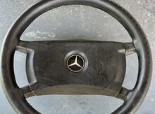 "Mercedes W124" sükanı 