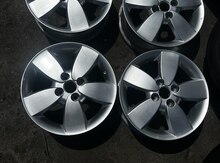 "Hyundai, Kia" diskləri R15