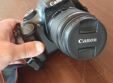 Fotoaparat "Canon D110"