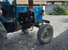 Traktor "Belarus" 1990 il