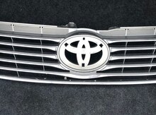 "Toyota Camry" radiator barmaqlığı