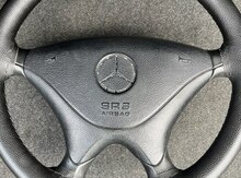 "Mercedes C240" sükanı