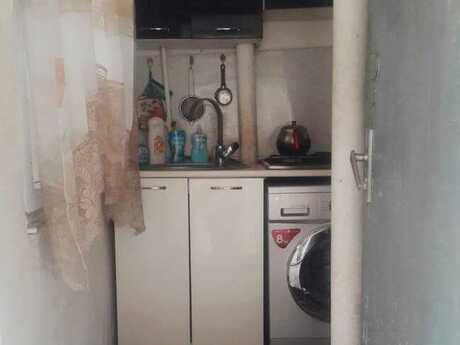 20-ci sahədə 2 otaqlı köhnə tikili mənzil satılır, 50 m², 35 000 AZN, şəkil 5 / 8