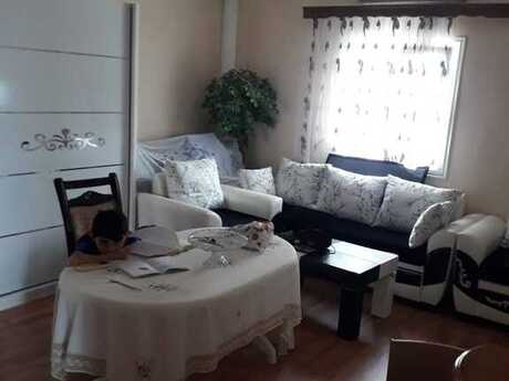 5 otaq · 144 m²