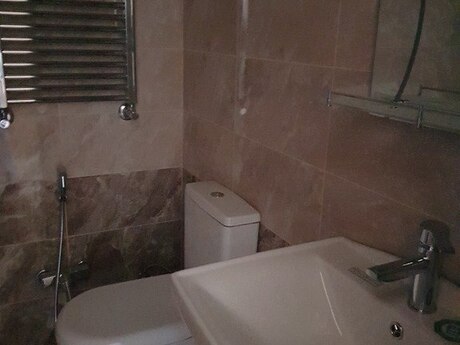 Kristal Towers kompleksində 3 otaqlı yeni tikili mənzil satılır, 113 m², 120 000 AZN, şəkil 2 / 7