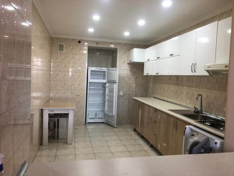 Продаётся 5-комнатный дом, Səbail, 170 м², 250 000 AZN, фото 4 / 12