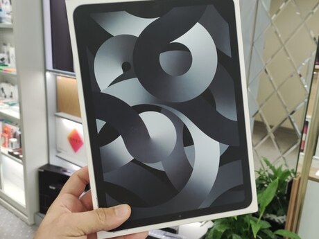 Apple iPad Air 5 64GB Wi-Fi space gray 
