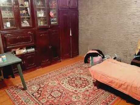Səbaildə 6 otaqlı həyət evi satılır, 180 m², 52 000 AZN, şəkil 2 / 11