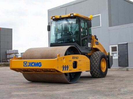 Yolbasan "XCMG XS163J", 2023 il
