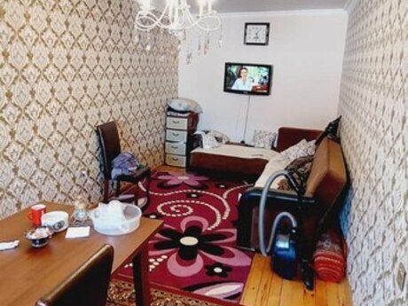 4 rooms · 130 m²