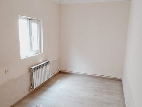 Səbaildə 2 otaqlı həyət evi satılır, 70 m², 36 000 AZN, şəkil 2 / 7