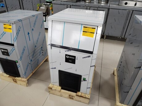 Buz aparatı "İceinox 50kq" 