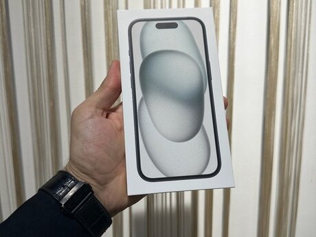 Apple iPhone 15 Black 128GB/6GB