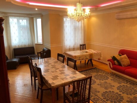 Novxanıda 7 otaqlı həyət evi satılır, 330 m², 420 000 AZN, şəkil 3 / 12