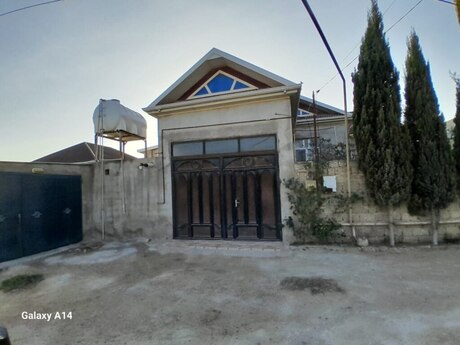 5 otaq · 660 m²