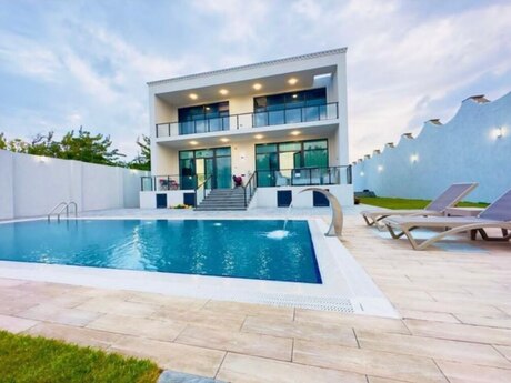 Villa kirayə verilir, Mərdəkan qəs. Villa kirayə verilir, Mərdəkan qəs.