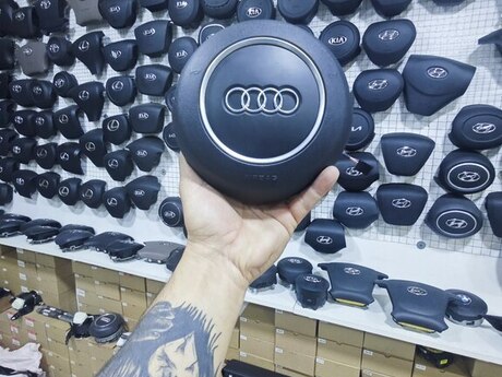 "Audi Q5" üçün airbag