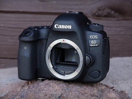 Canon EOS 6D Mark II body