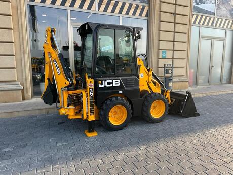 JCB 1CX, 2024 il