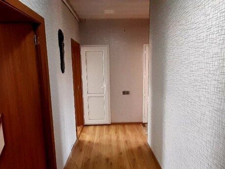 3 otaq · 70 m² · 4/5 mərtəbə, Hövsan