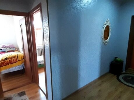 3-room old-build apartment for sale in Hövsan, 70 m², 140 000 AZN, photo 3 / 9