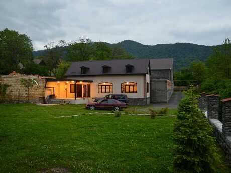 Bağ evi kirayə verilir, Zaqatala r. Bağ evi kirayə verilir, Zaqatala r.
