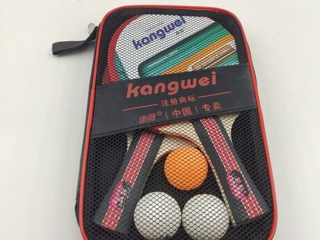 Tennis raketkası "Kongwei"+ 3 ədəd top