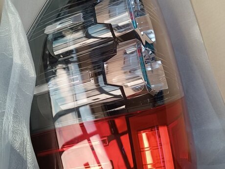 "Mitsubishi L200 (2020 - 2021)" led sağ stopu