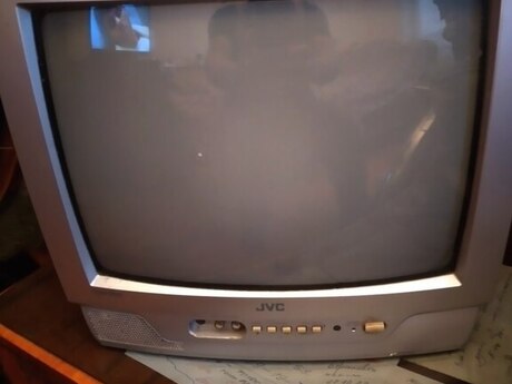 Телевизор "JVC" Телевизор "JVC"