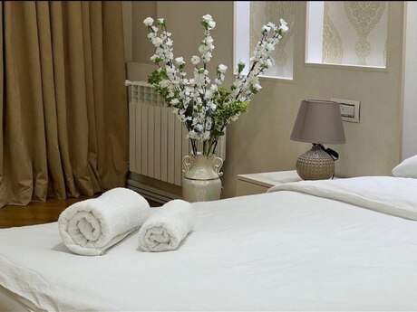 2-otaqlı yeni tikili kirayə verilir, Xətai r., 85 m² 2-otaqlı yeni tikili kirayə verilir, Xətai r., 85 m²