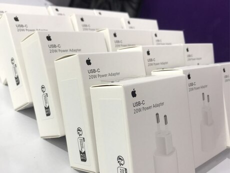 "Apple iPhone 15 Pro / 15 / 15 Plus / 15 Pro Max" adapter başlığı "Apple iPhone 15 Pro / 15 / 15 Plus / 15 Pro Max" adapter başlığı