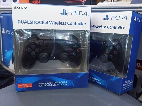 PlayStation 4 pultları PlayStation 4 pultları