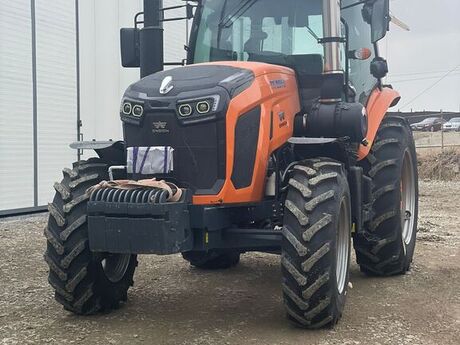 Traktor "Ensign YX1204-D", 2024 il 
