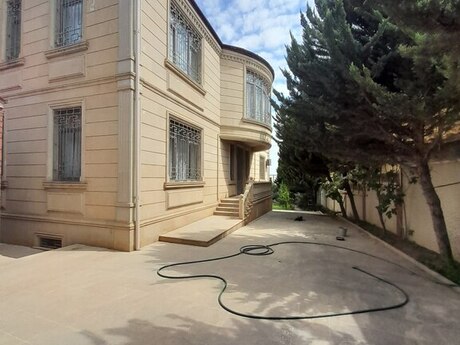 10-комн. · 640 m² · 1/1 этаж, Sulutəpə