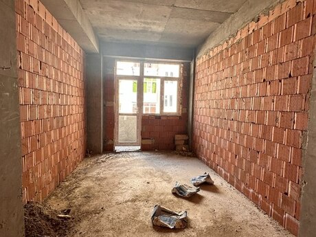 Qurtuluş 93 kompleksində 1 otaqlı yeni tikili mənzil satılır, 53 m², 60 000 AZN, şəkil 4 / 8