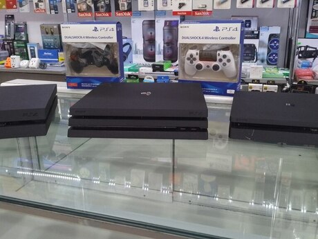 Sony PlayStation 4 Pro 1 TB