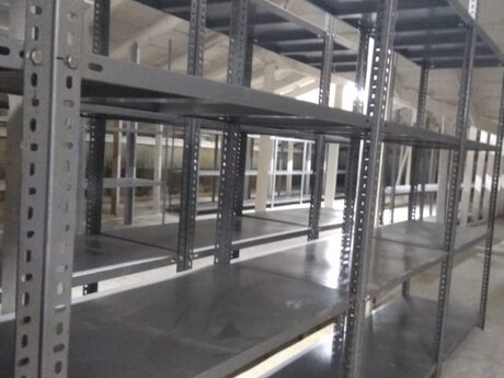 Metal anbar rəfləri