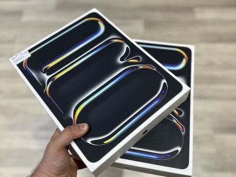 Apple iPad Pro 13-inch M4 chip 256GB Wi-Fi Apple iPad Pro 13-inch M4 chip 256GB Wi-Fi