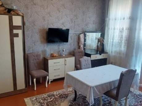 2-room old-build apartment for sale in Səbail, 50 m², 85 000 AZN, photo 2 / 10
